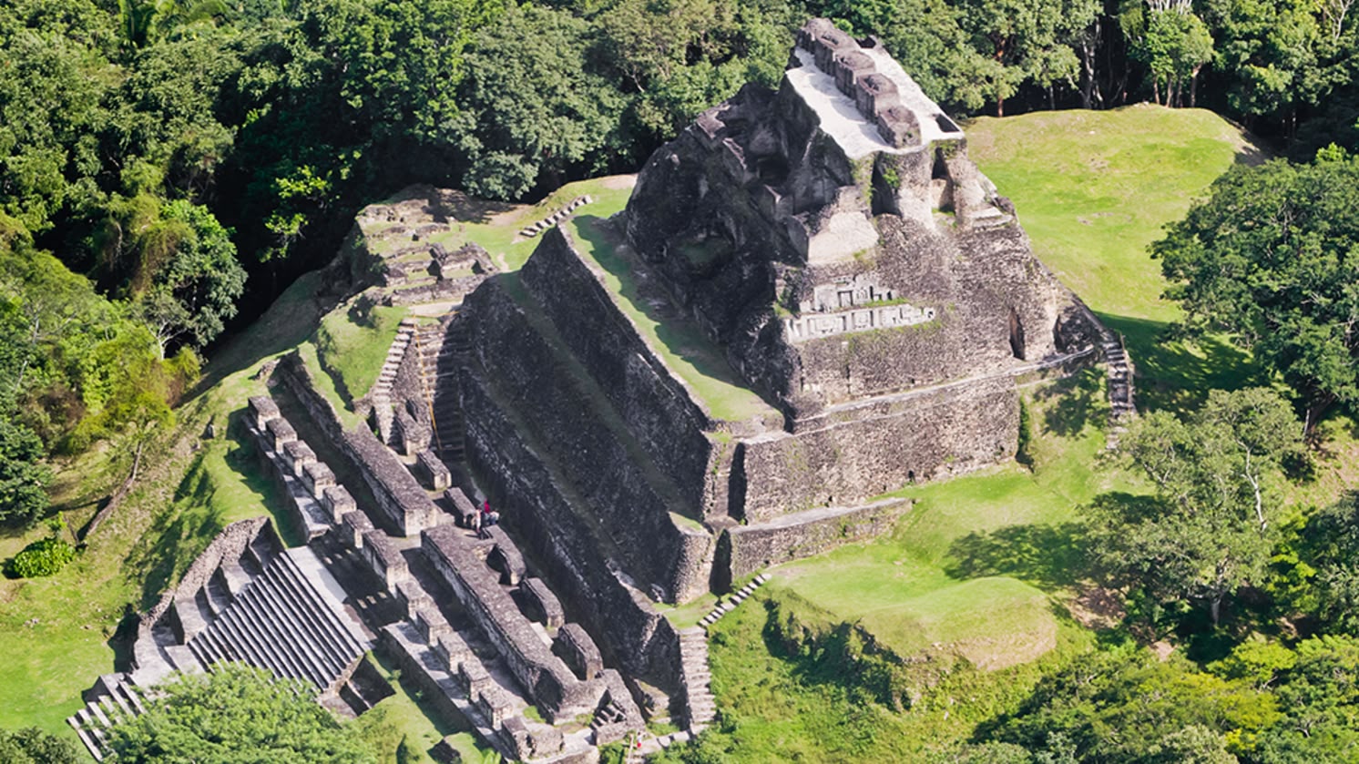 Xunantunich - Maya-Ruinen
